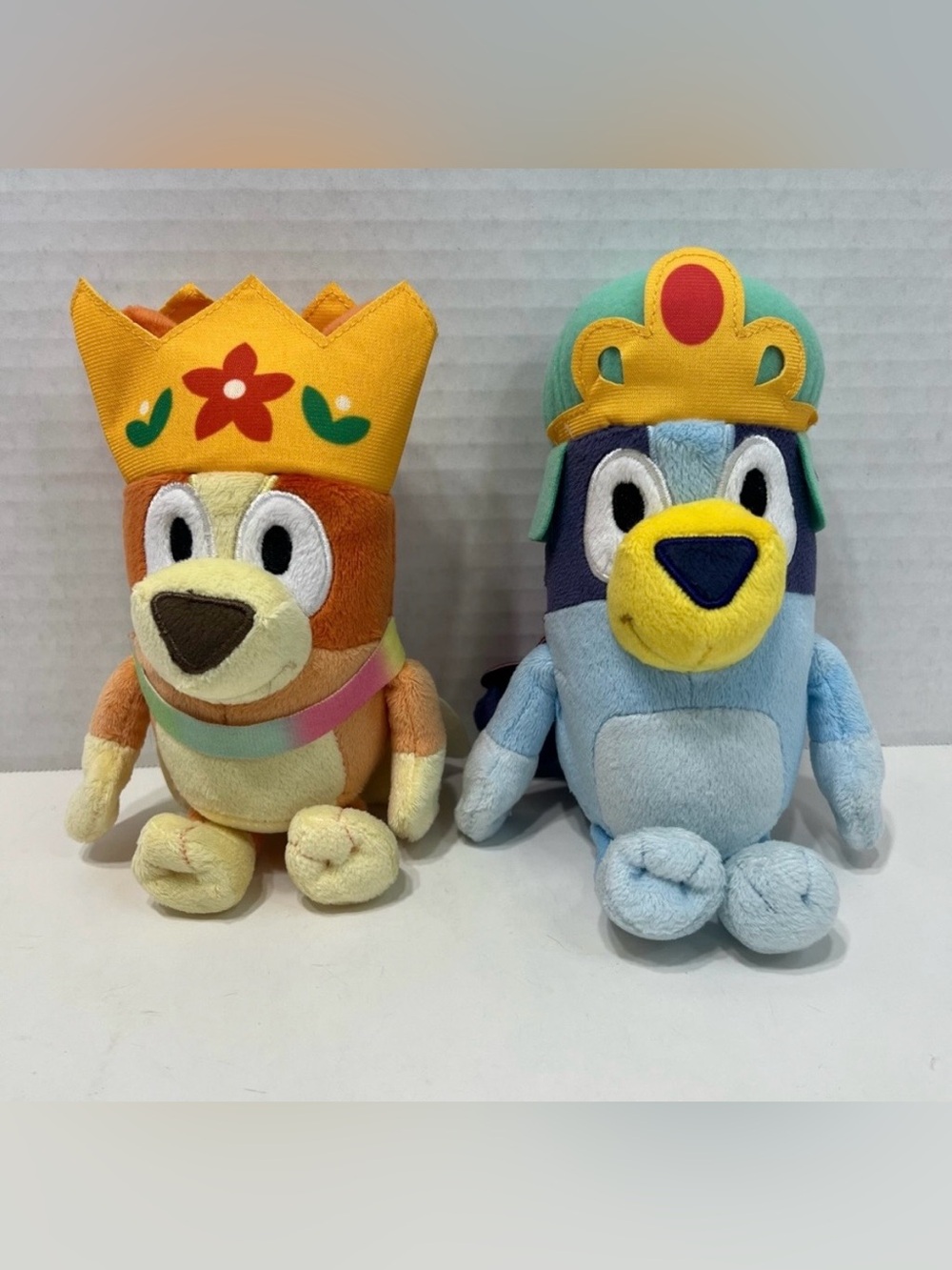 DISNEY Junior Bluey heeler and queen bingo plush toys dolls